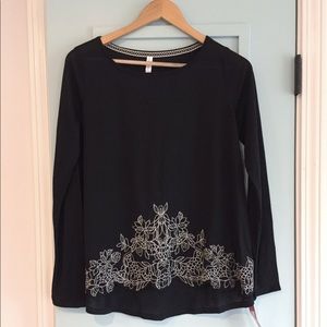 NEW womens black shirt long sleeve size medium